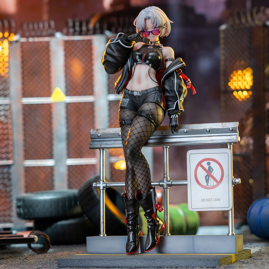 [Bonus Included] Goddess of Victory: Nikke Drake: Villain Racer Deluxe Edition (Figure)