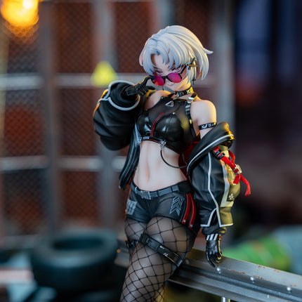 [Bonus Included] Goddess of Victory: Nikke Drake: Villain Racer Deluxe Edition (Figure)