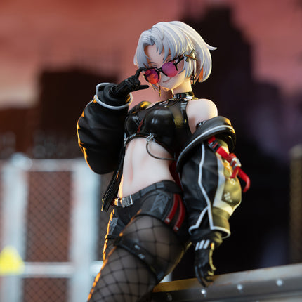[Bonus Included] Goddess of Victory: Nikke Drake: Villain Racer Deluxe Edition (Figure)